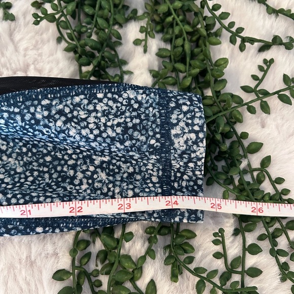 Lululemon Run Inspire Tight II All Luxstreme Pebble Print Black Size 2 - Picture 8 of 8